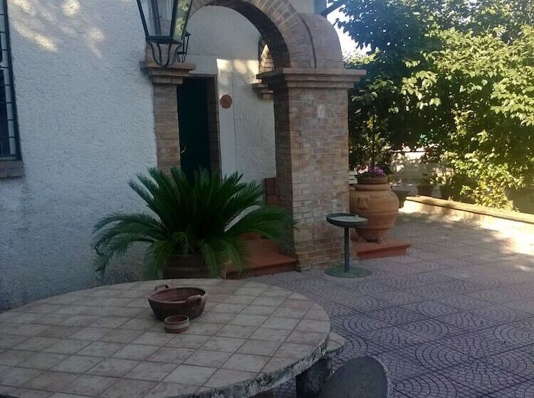 فندق Borghetto Criale