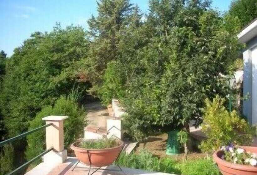 فندق Borghetto Criale