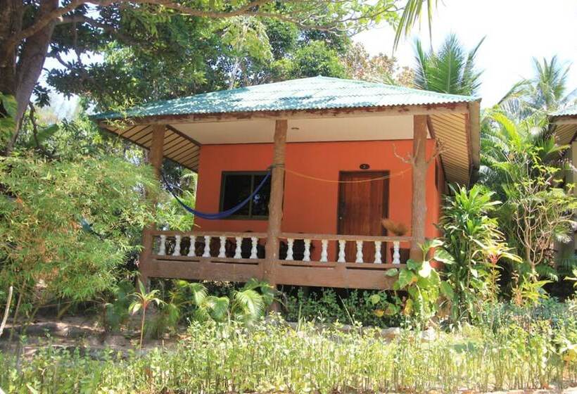 فندق Chomjan Resort