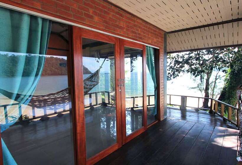 فندق Chomjan Resort