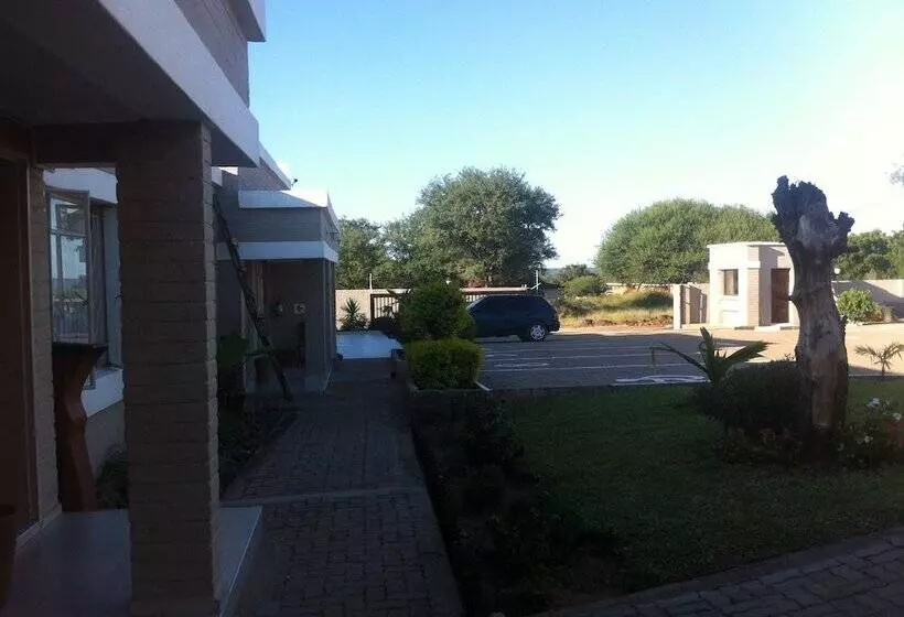 هتل Hill View Inn