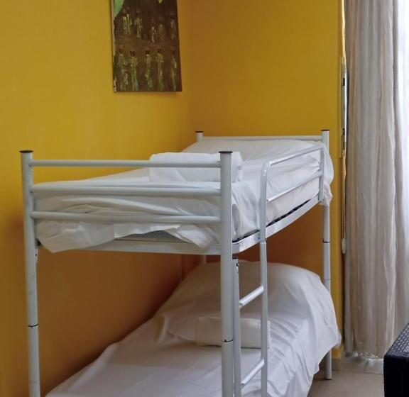 هتل Hostel Le Stanze Del Sogno