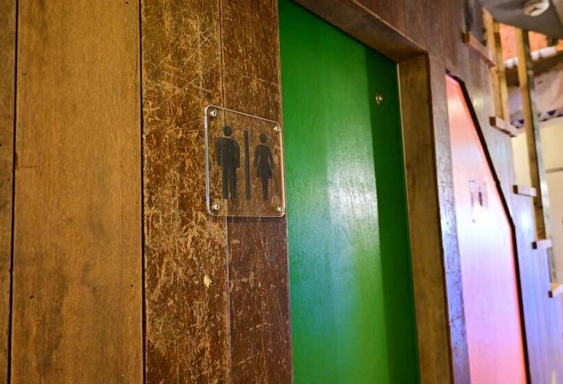 בית מלון כפרי Kawaramachi Domitory