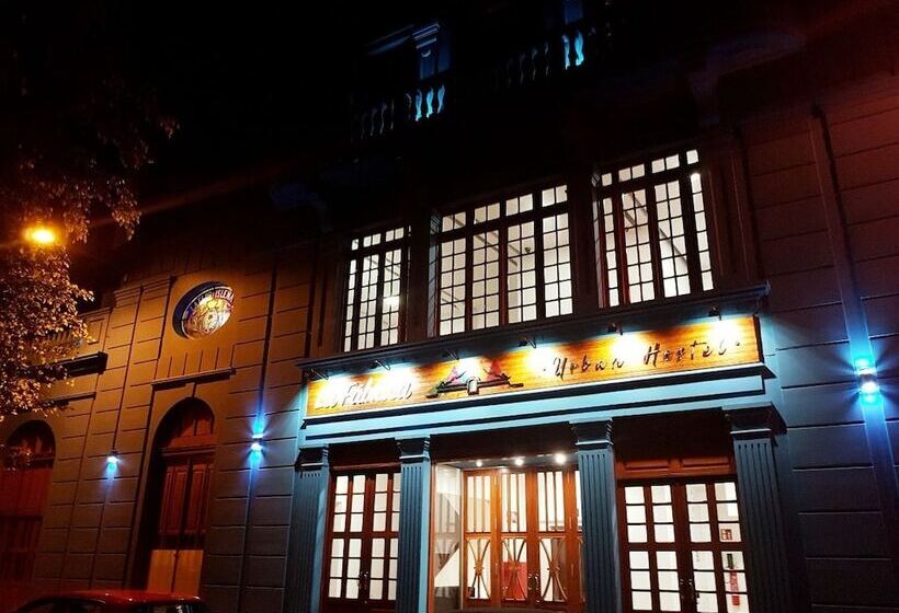 ホテル La Fabrica Urban Hostel