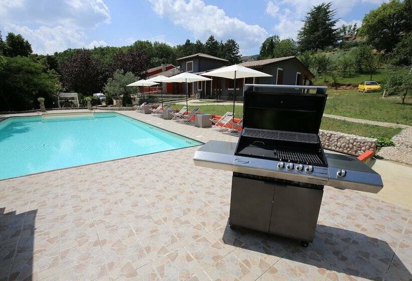 هتل La Mela Rossa