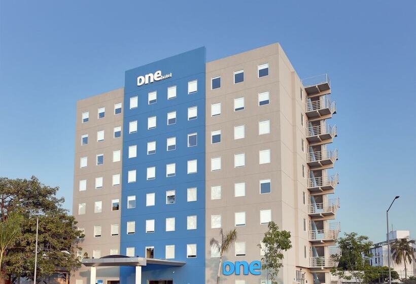 בית מלון כפרי One Acapulco Diamante