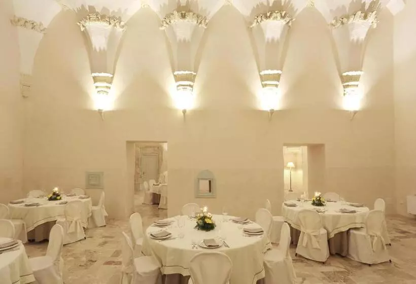 Hotelli Relais Monastero Santa Teresa  Albergo Diffuso