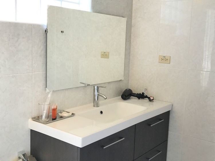 هتل The Summit Condominium &