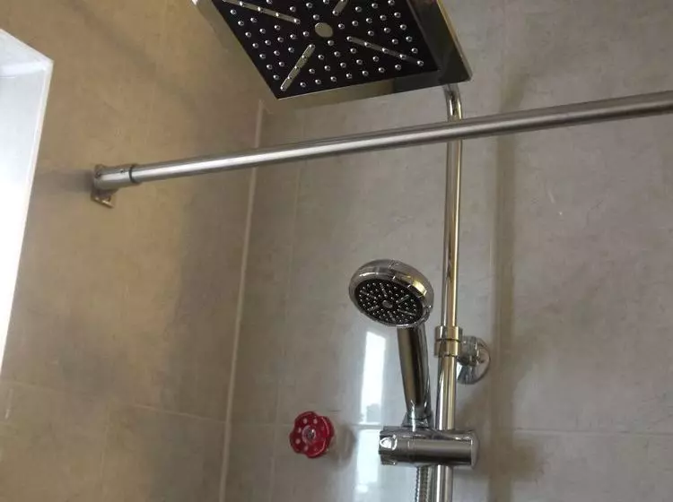 هتل The Summit Condominium &