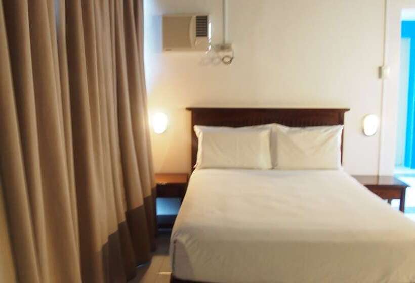 בית מלון כפרי Sunday Hostel