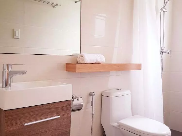 Hotelli The Leaf House