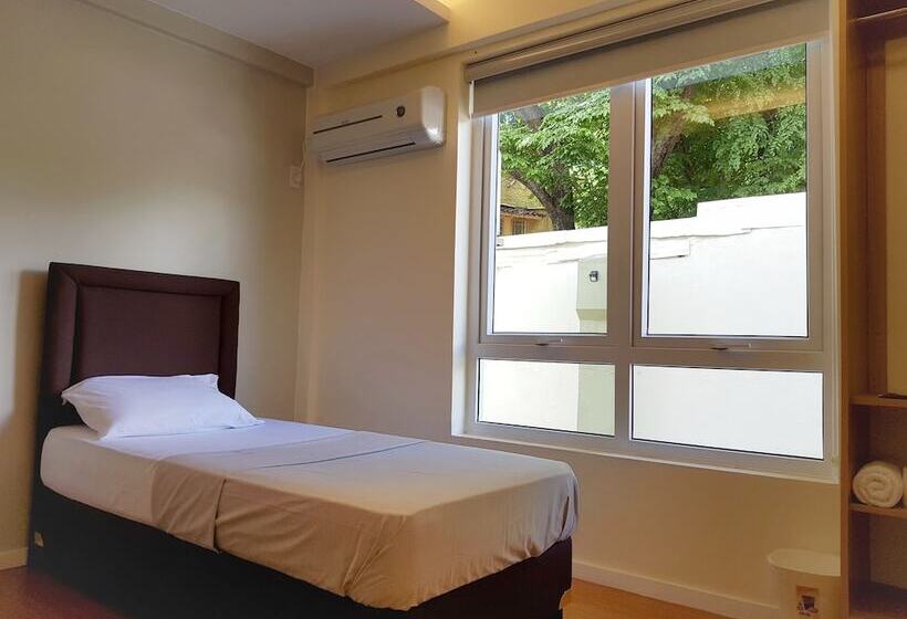 호텔 The Leaf House