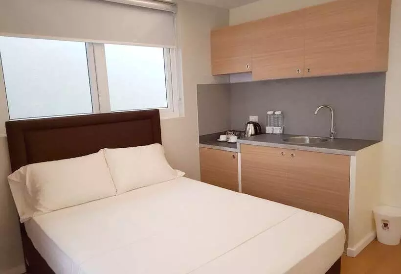 Hotelli The Leaf House