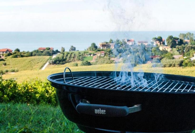 ホテル Vistazzurra B&b