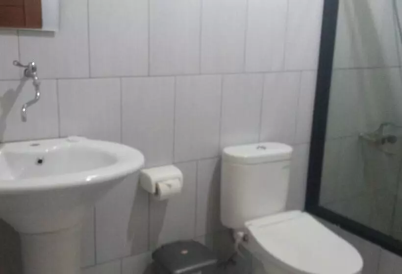 Segara Hotel And Restaurant