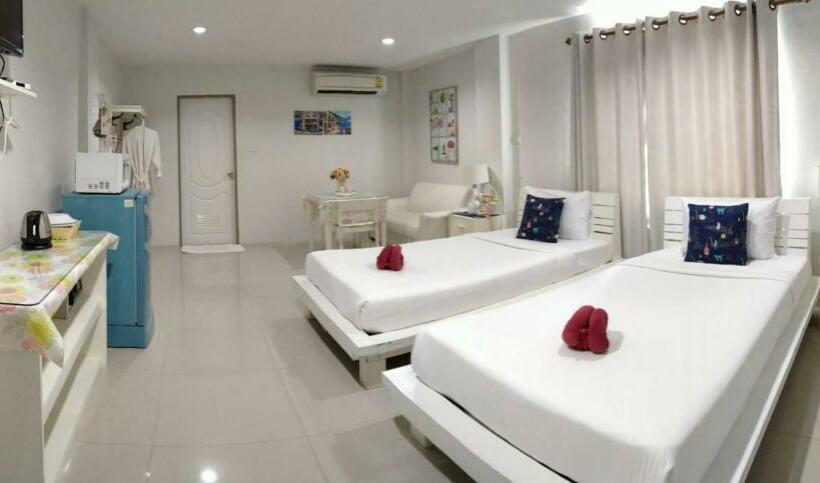 Chic Hotel Suratthani