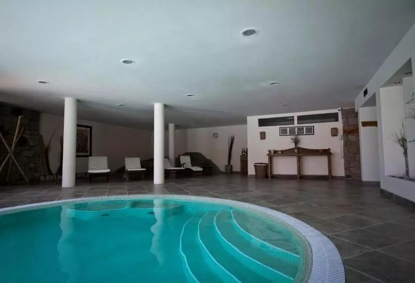 Hotelli Costa Serena Apart Cabañas & Spa