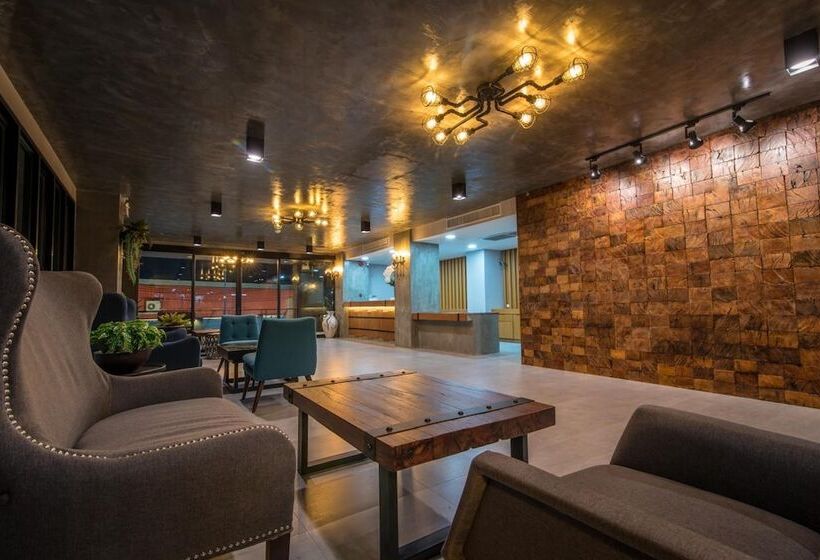 Отель De V Loft