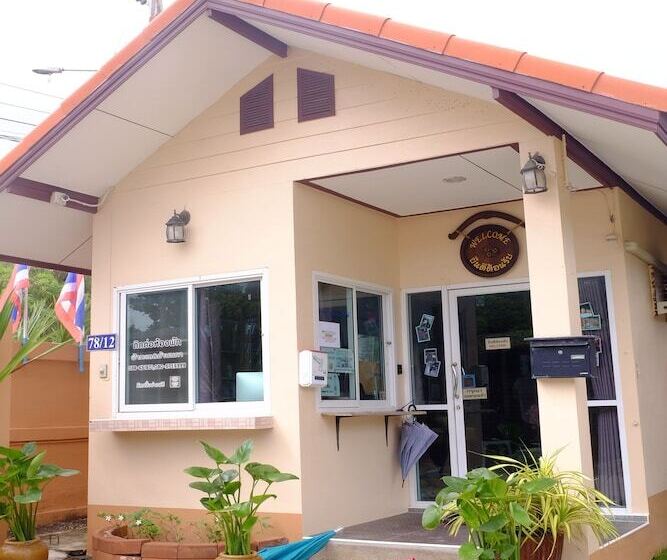 هتل Fah Talay Resort