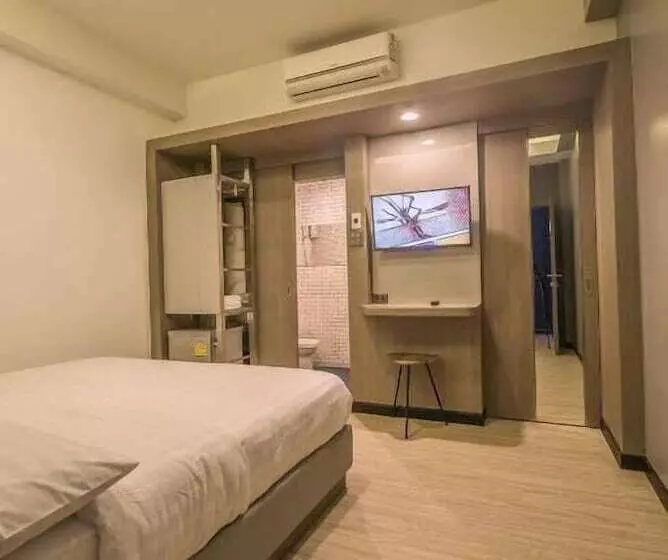 ホテル Future Place Mansion Ubon