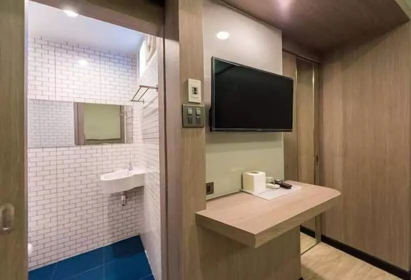 ホテル Future Place Mansion Ubon