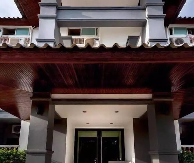 ホテル Future Place Mansion Ubon