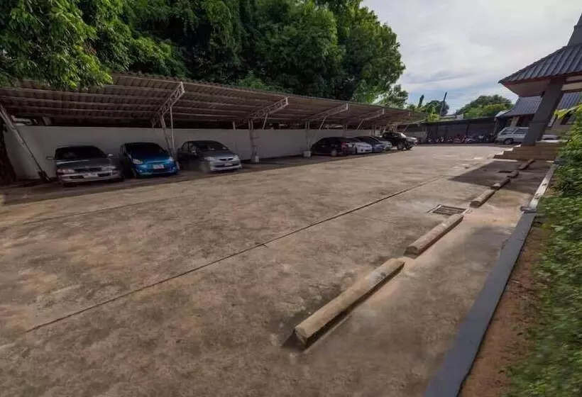 ホテル Future Place Mansion Ubon