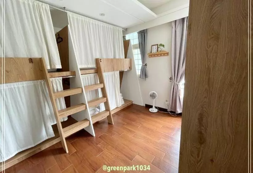 هتل Green Park Homestay