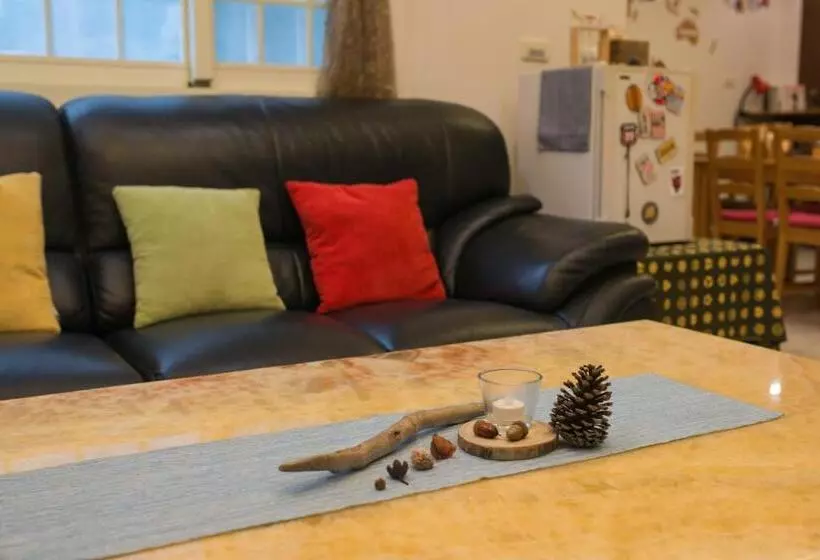 هتل Green Park Homestay