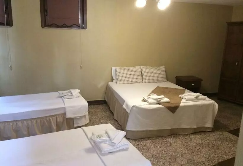 ホテル Hayriye Hanim Ege