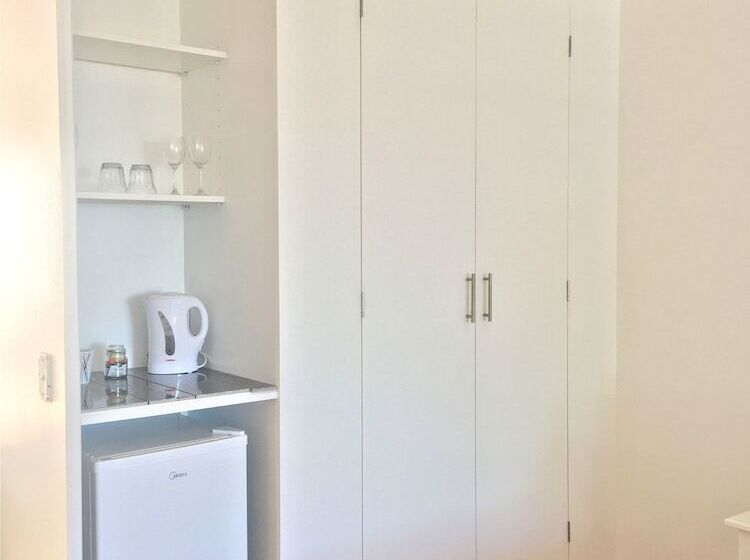 هتل House Of Tonga