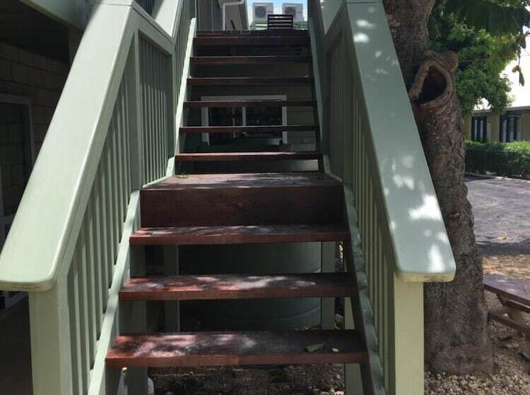 هتل House Of Tonga