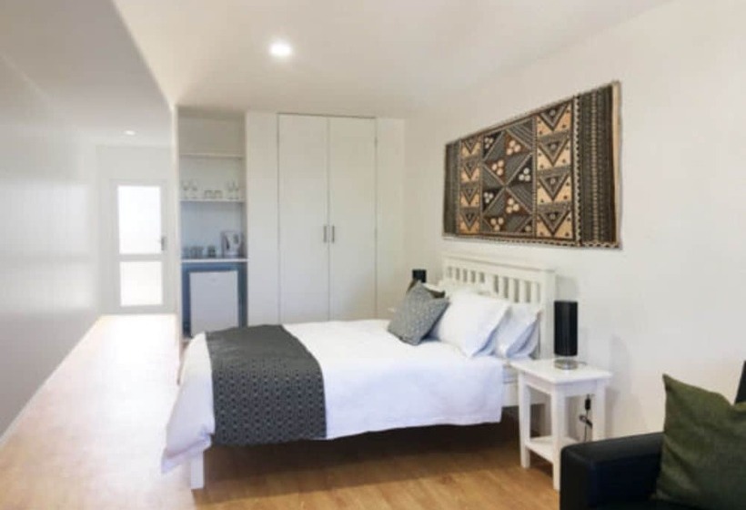 هتل House Of Tonga