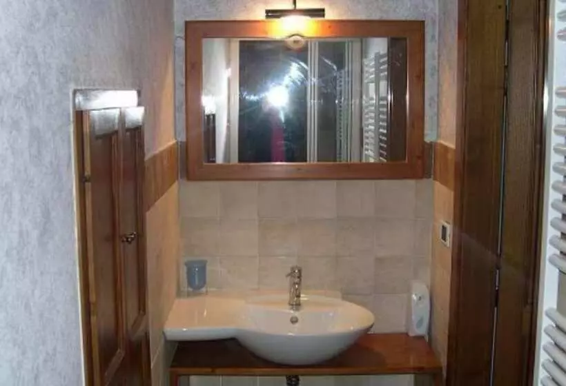 Hotelli Il Borghetto Di Pedana