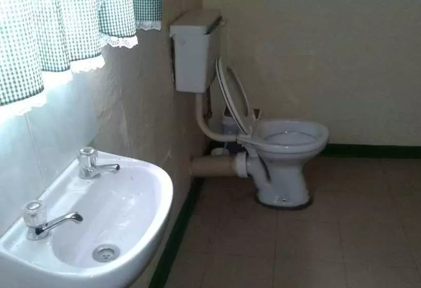 هتل Kazungula Guest House