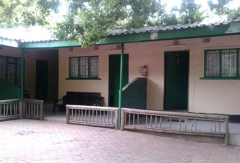 هتل Kazungula Guest House