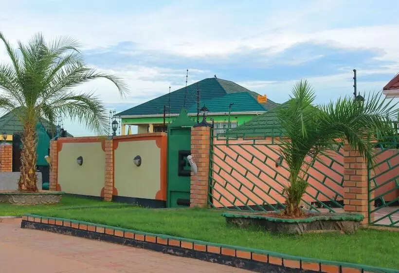 هتل Km Executive Lodge