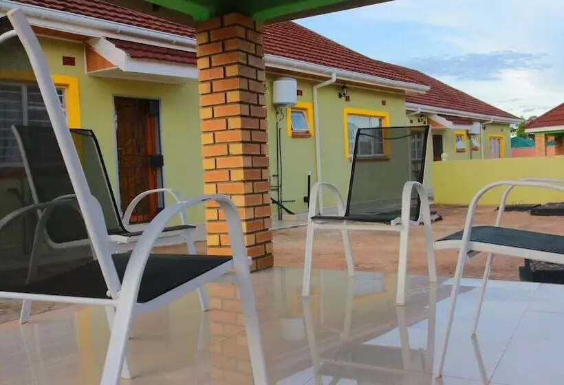 هتل Km Executive Lodge