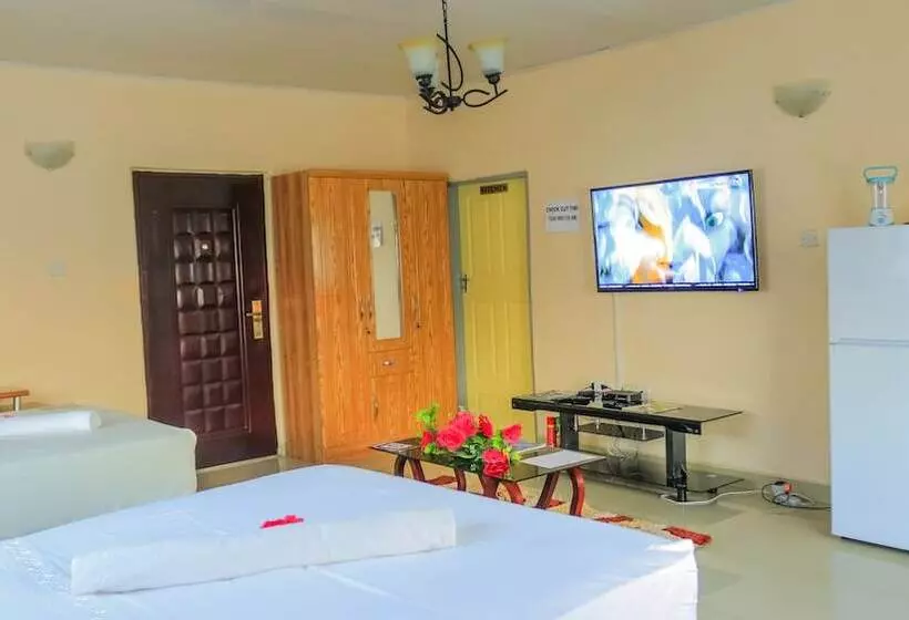 هتل Km Executive Lodge