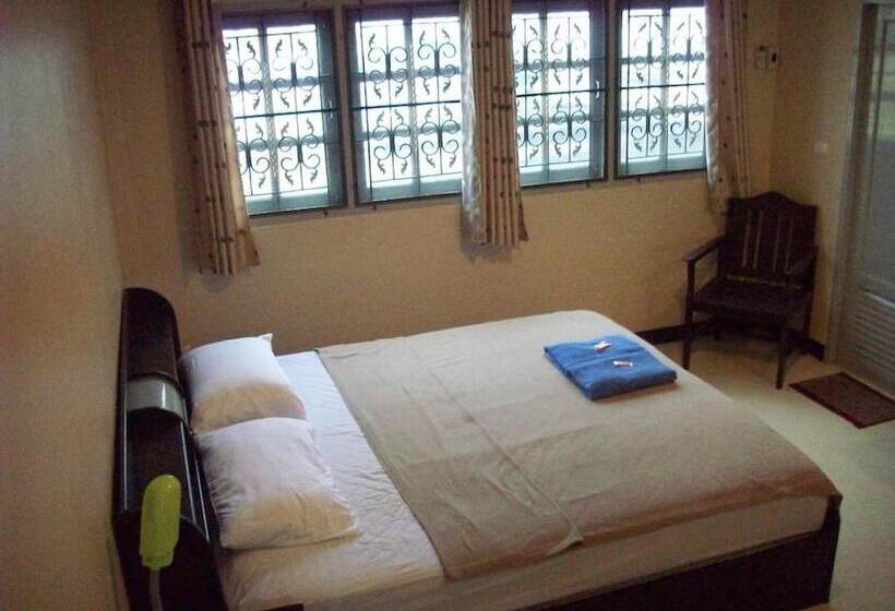 فندق Orient House