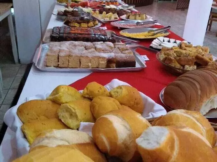 Hotelli Pousada Casablanca águas De São Pedro