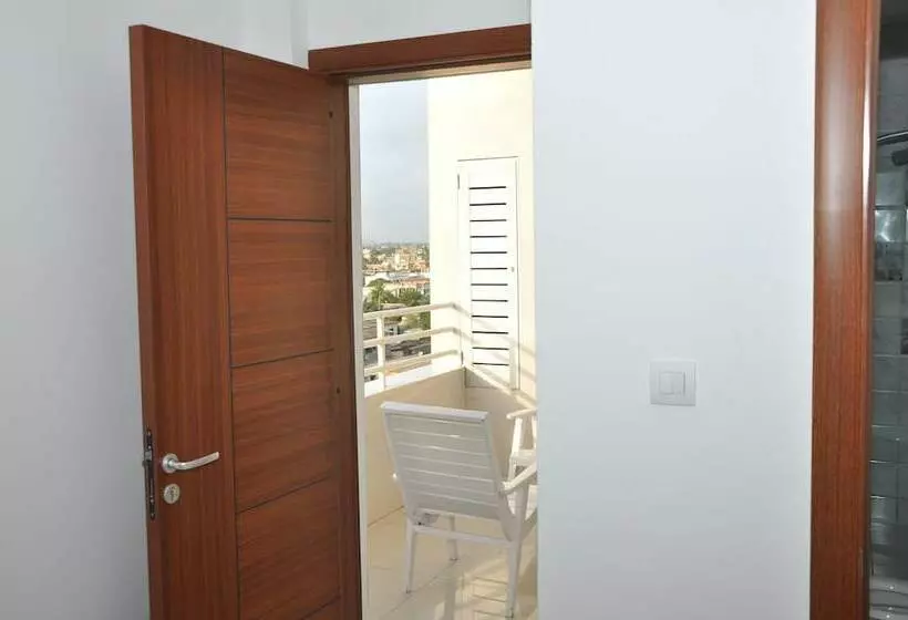 هتل Rosalie S Apparts