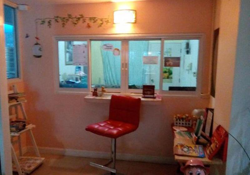 فندق Teeny House