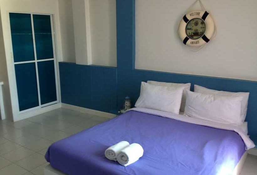 فندق Teeny House