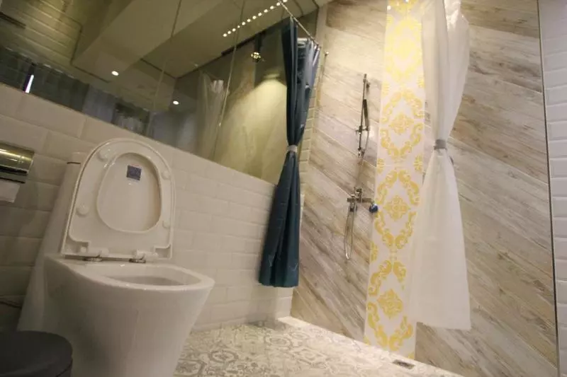 هتل Youth Inn