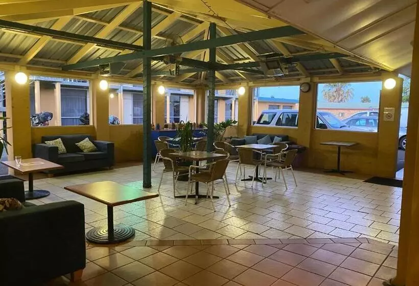 Nightcap At Horse & Jockey Hotel Warwick