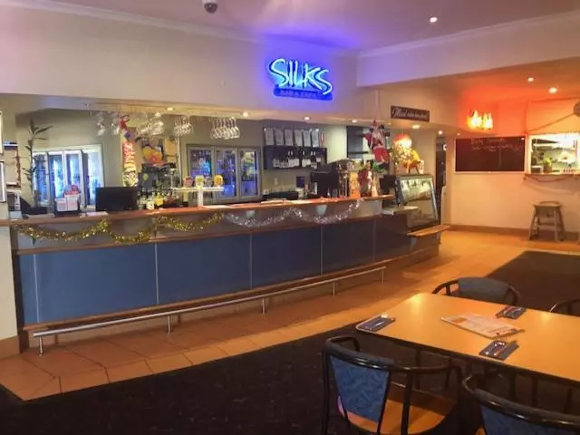 Nightcap At Horse & Jockey Hotel Warwick