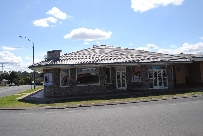 Nightcap At Horse & Jockey Hotel Warwick