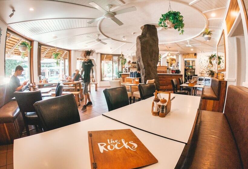 ホテル Aquarius Backpackers Resort