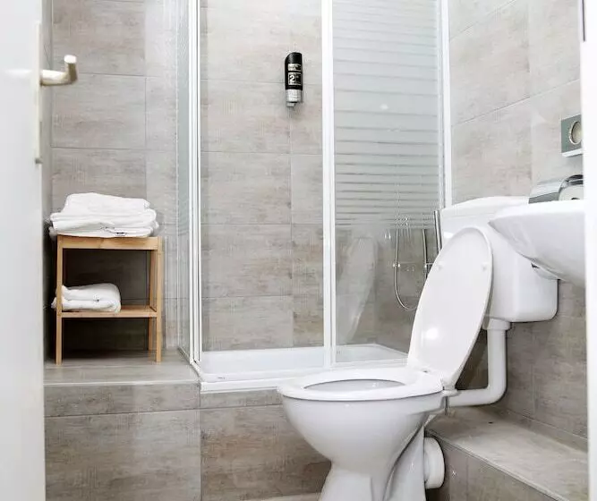 Main Hotel Frankfurt City